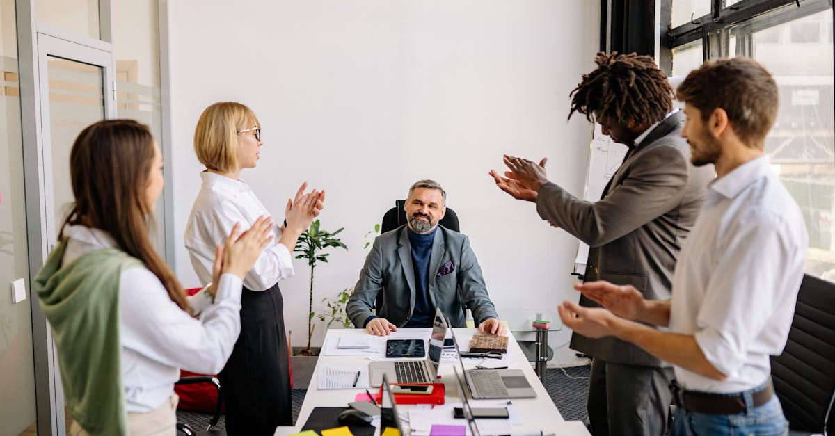 如何检测和防止技术支持攻击发生：滥用审核、各种统计、保持开放沟通