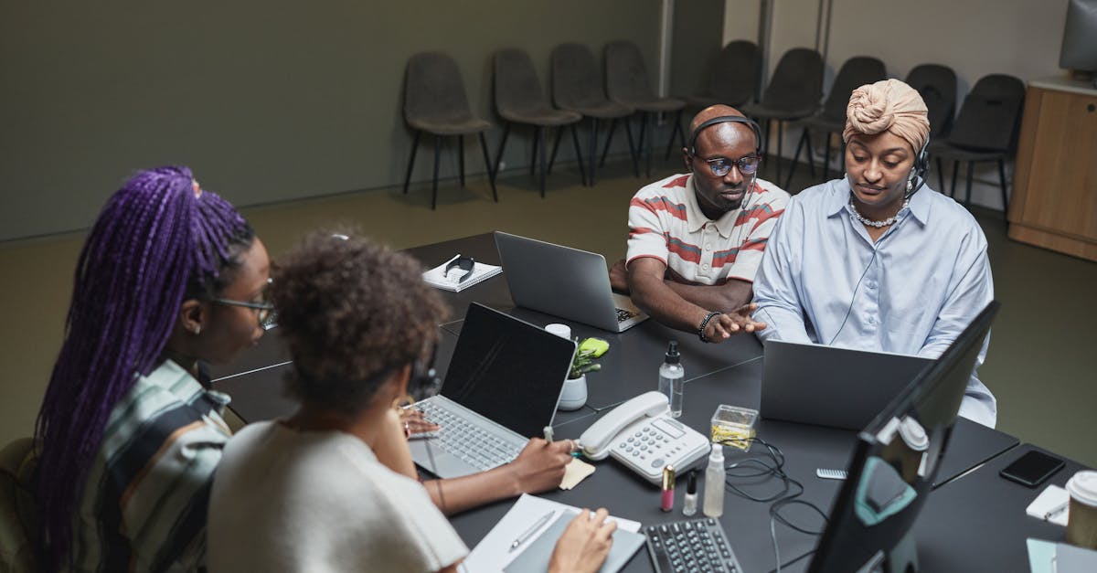 微信号买卖:流量卡使用注意事项:避免超出流量上限